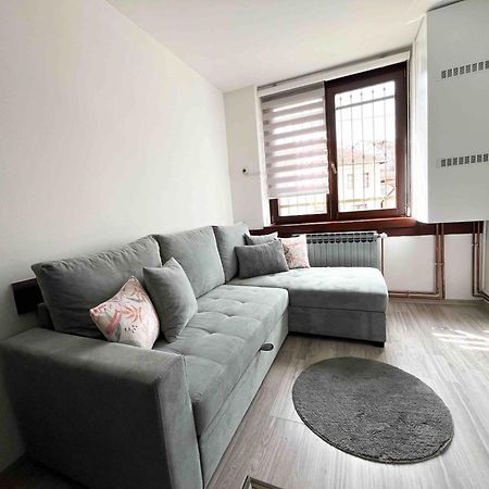Nejra Appartement SJJ Buitenkant foto
